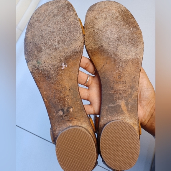 Authentic Fendi Leather Sz 39 1/2 Gladiator Ankle Boho Sandals - Picture 10 of 14